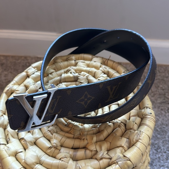 LV belt with silver buckle - Picture 4 of 4